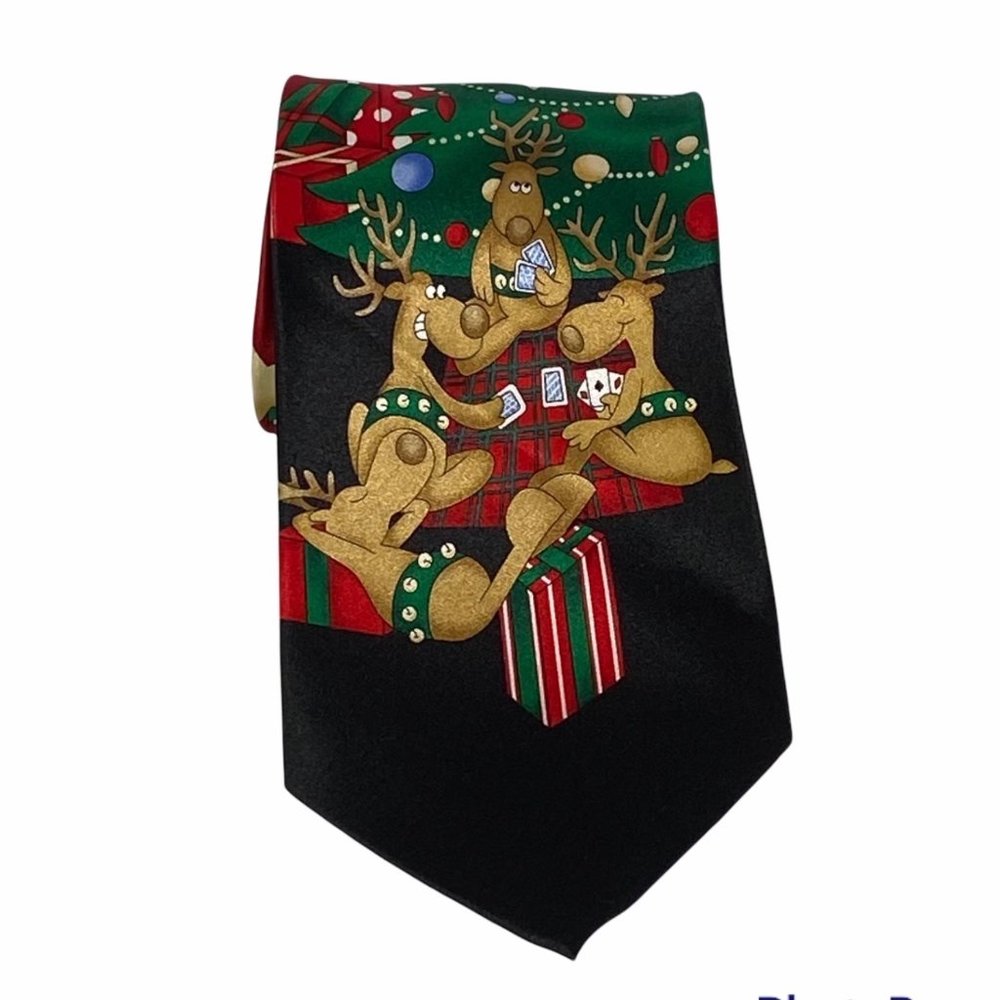 4/$25 Hallmark Tie MMG‎ Holiday Traditions Santa Reindeer Neckwear